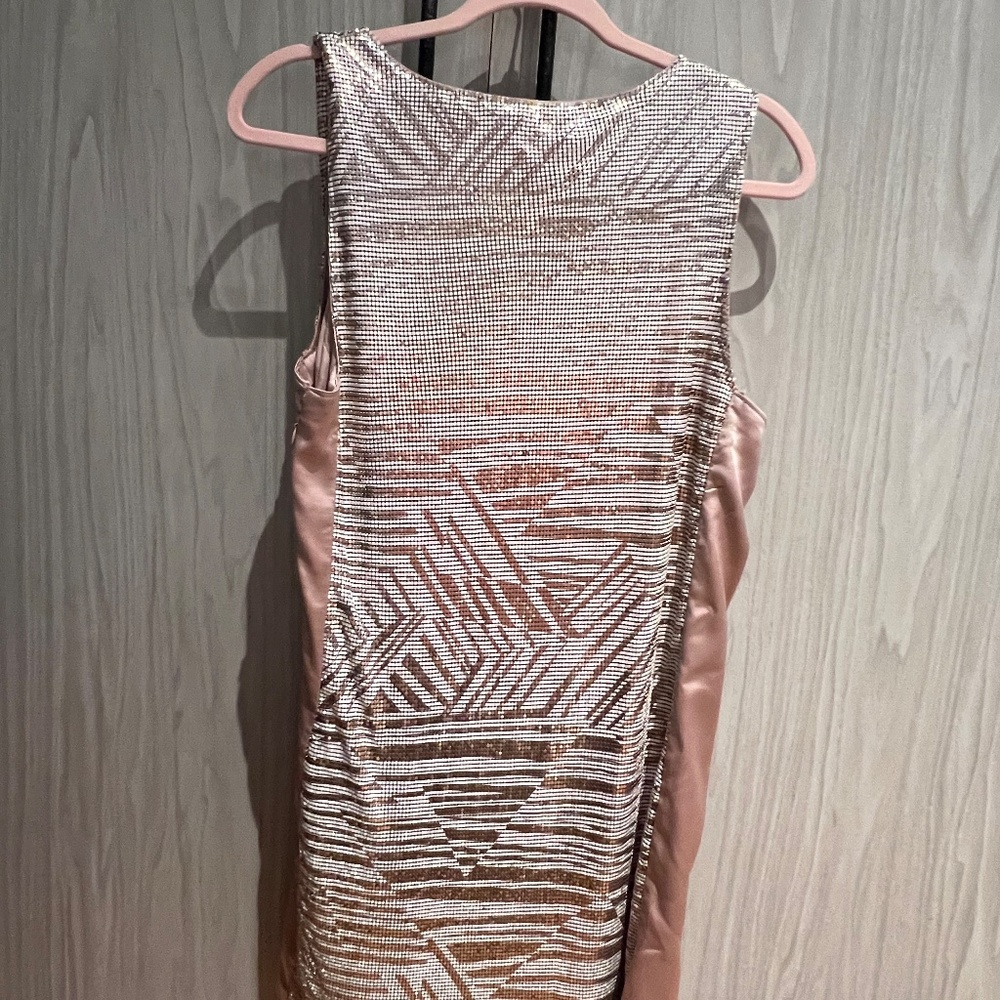 Dres - Picture 6 of 7